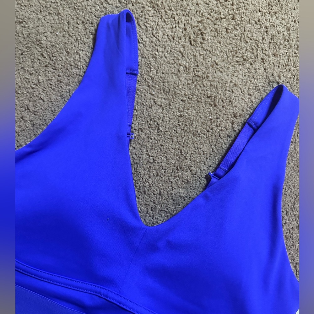 Fabletics unlined bralette - Picture 4 of 11